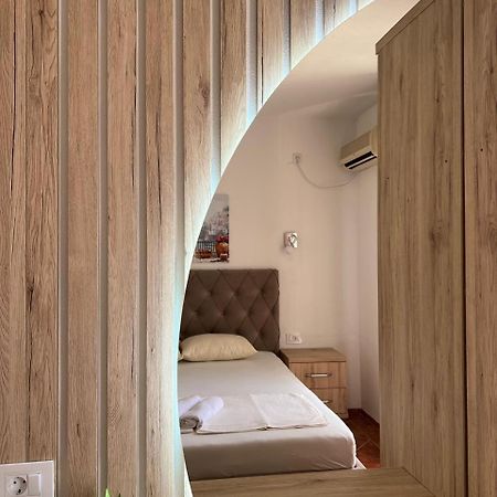 Kontiki Apartments Ulcinj Exterior foto