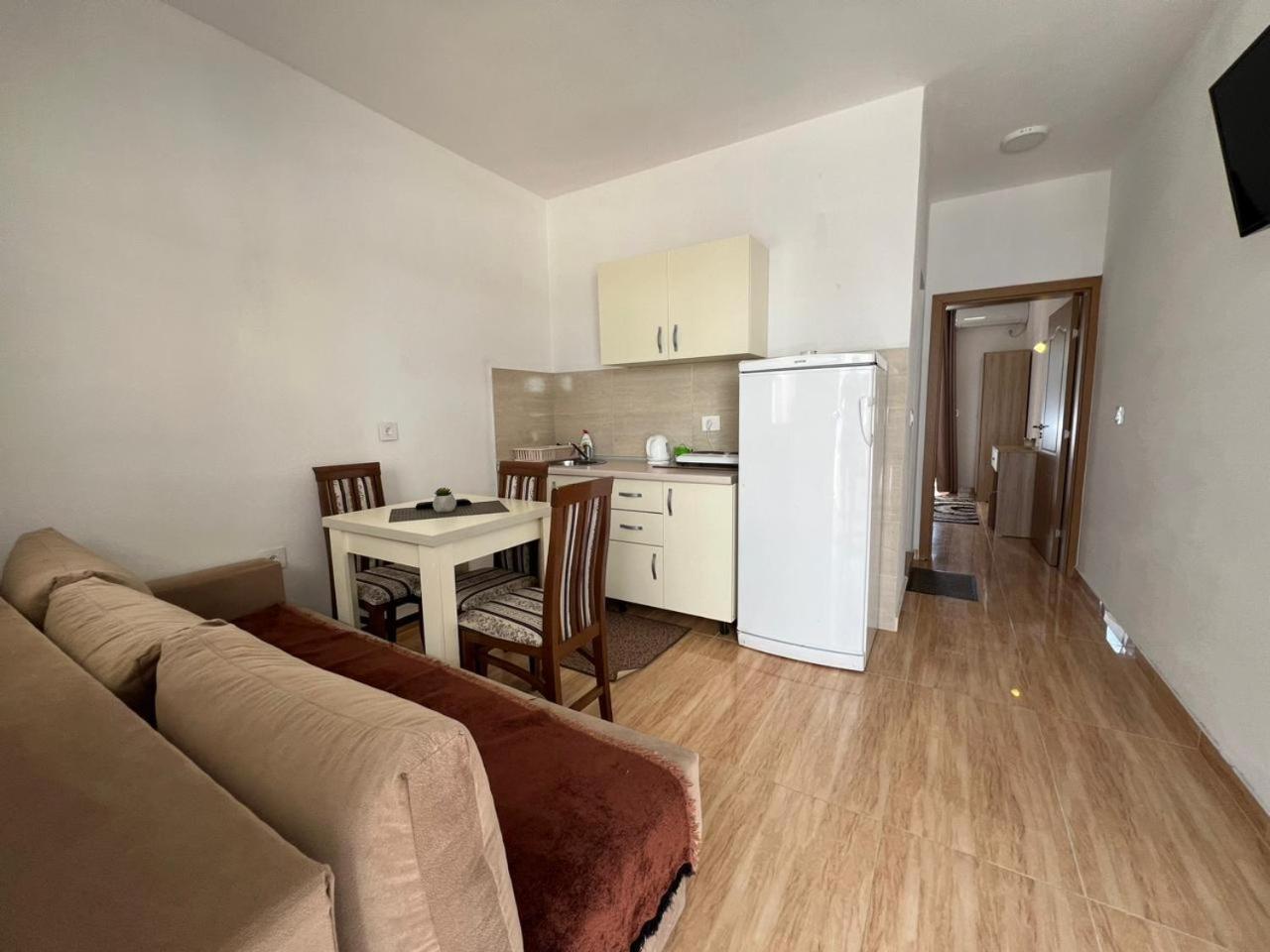 Kontiki Apartments Ulcinj Exterior foto